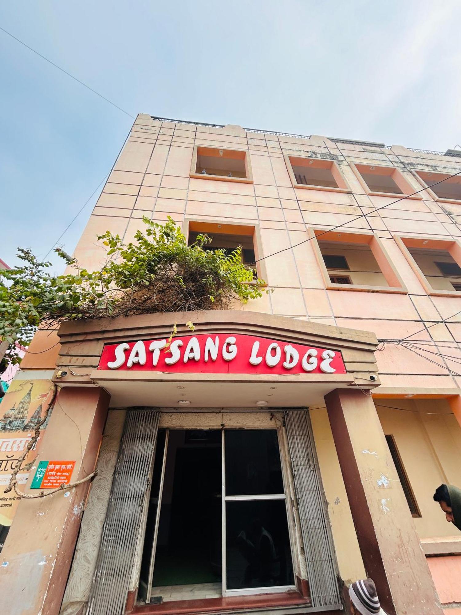 Satsang Lodge Váránasí Exteriér fotografie